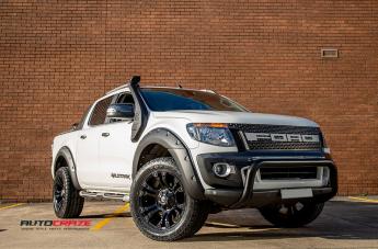 FORD-RANGER-VAPOR-MATTE-BLACK